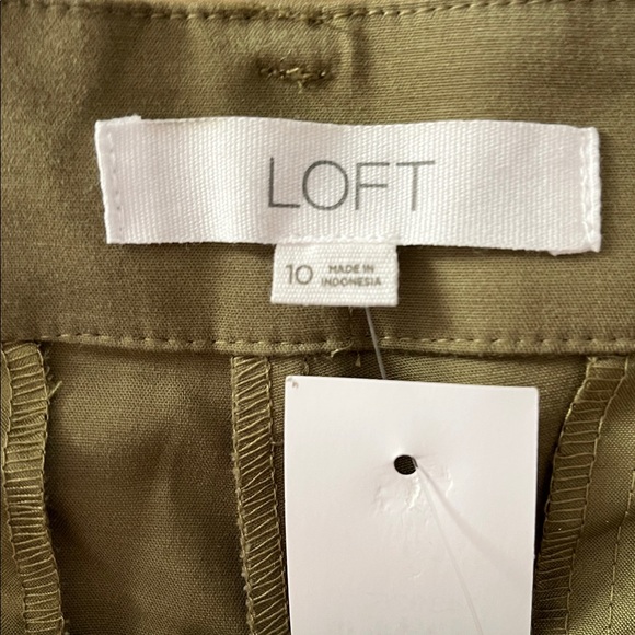 LOFT Olive Riviera Slim NWT SIZE 10 - Picture 4 of 5